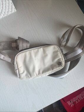 Neutral Cream Crossbody Sling Bag - lululemon